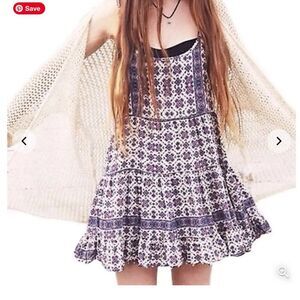 Brandy Melville JADA purple and White Floral Dress, OS
